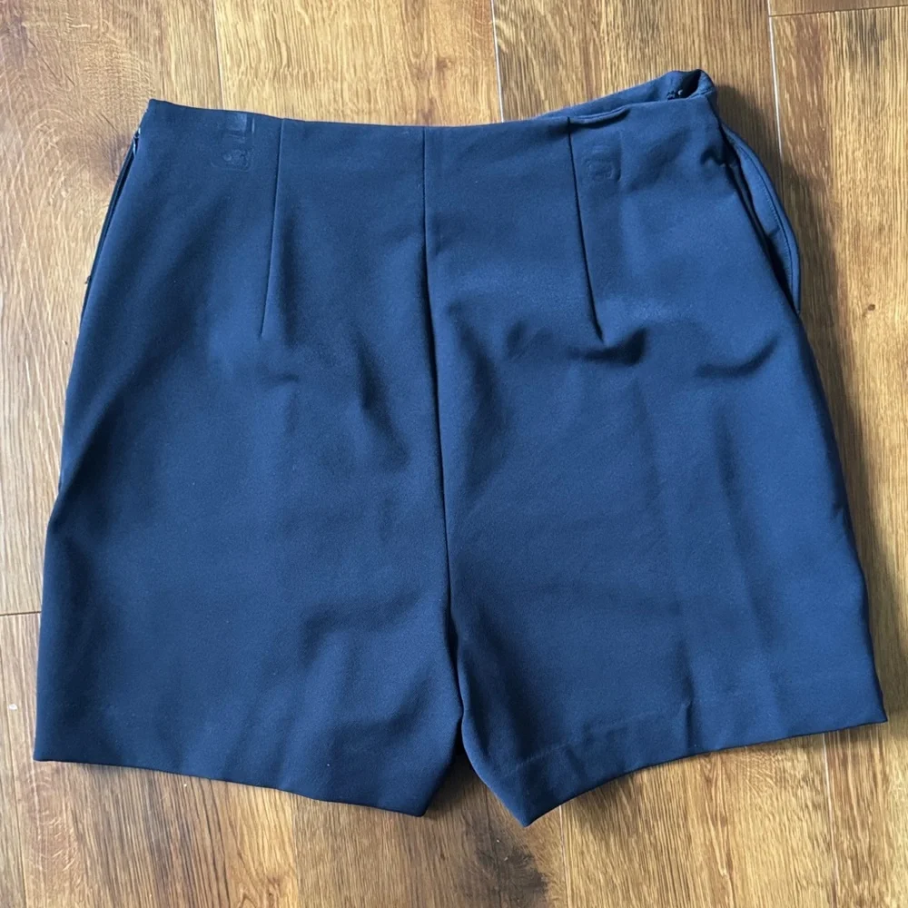 Express Navy Ruffle Women's Skort - Picture 5 of 5